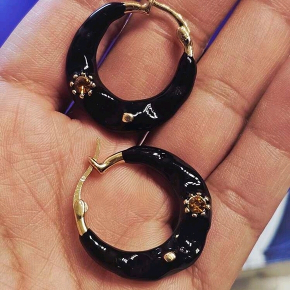 Boho-chic black enamel drip earrings; nwot - Picture 6 of 8